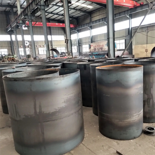 选择嘉峪关钢护筒的材质时考虑哪些条件？